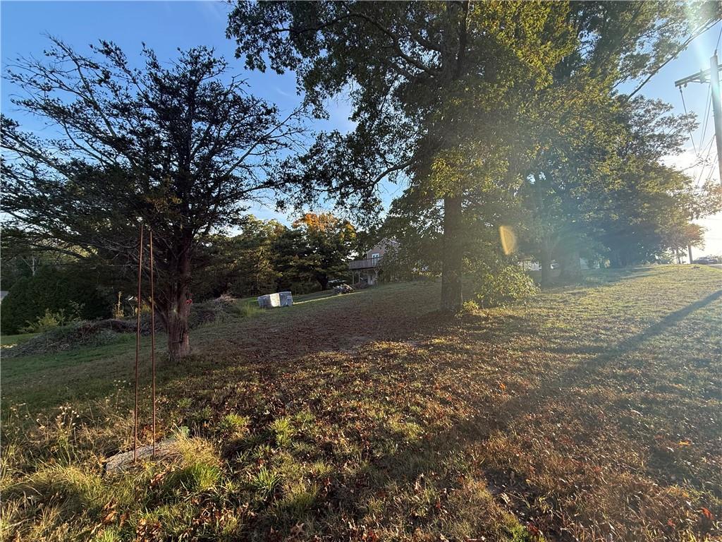 8 Campion Avenue Property Photo 11