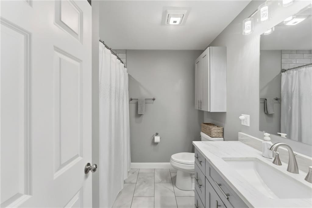 1504 Hunting Hill Drive Property Photo 28