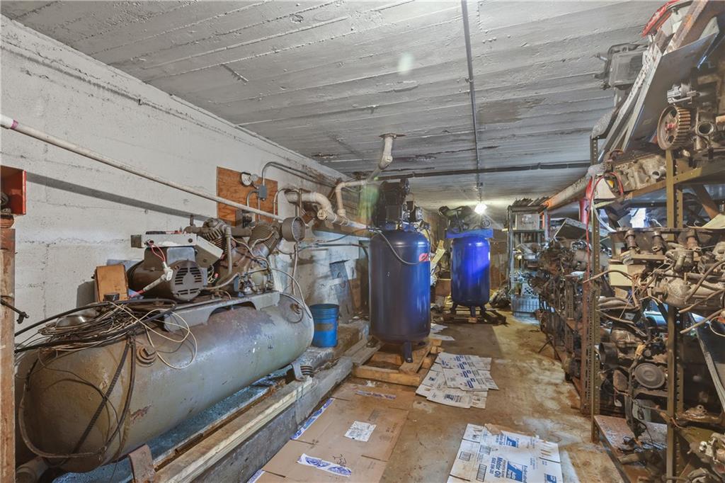 19 Benefit Street Property Photo 32