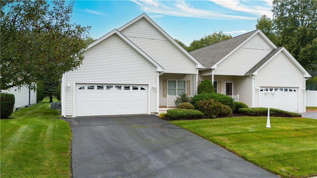 1765 Bicentennial Way Unit B Property Photo 1