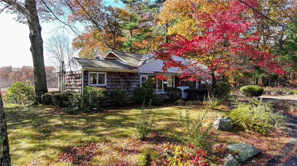 711 Black Plain Road Property Photo 1