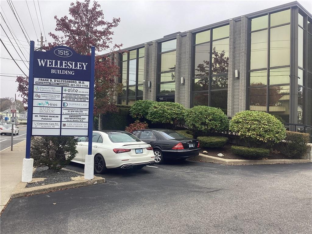 1515 Smith Street Unit J Property Photo 1