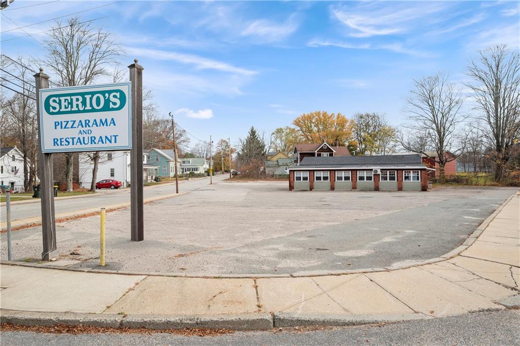 405 Church Street Property Photo 2