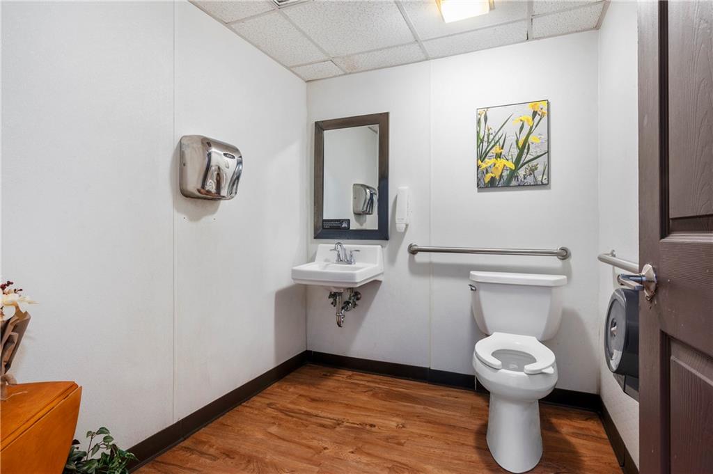 405 Church Street Property Photo 18