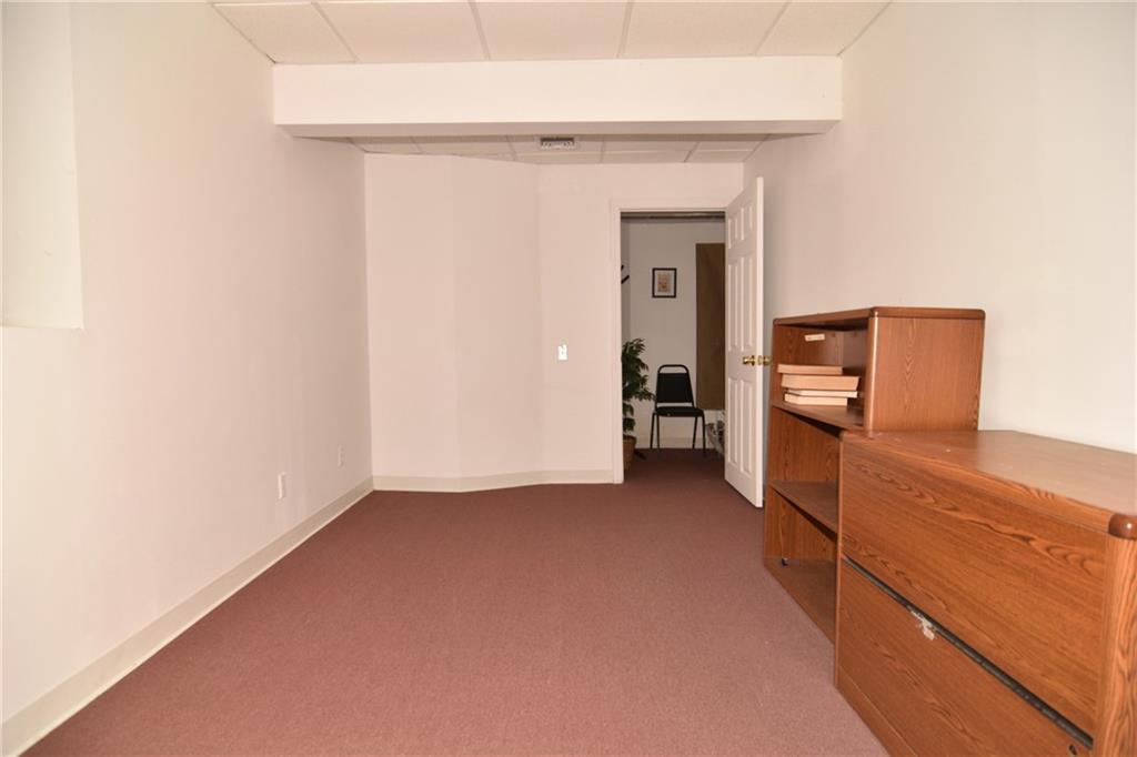 550 Main Road Unit A-e Property Photo 2