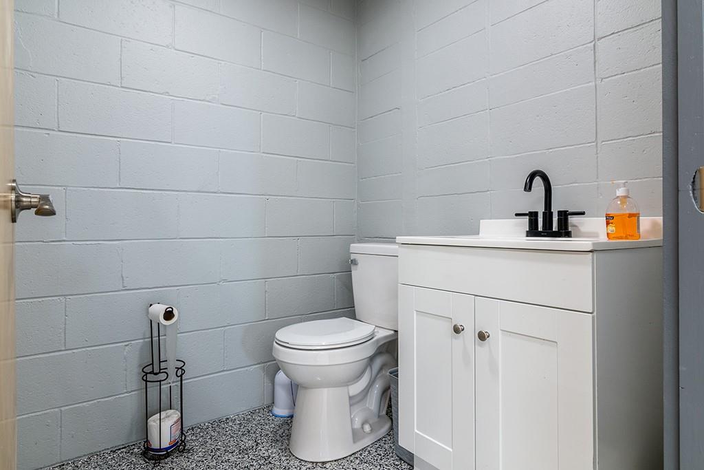 8 Dyerville Avenue Unit A Property Photo 12