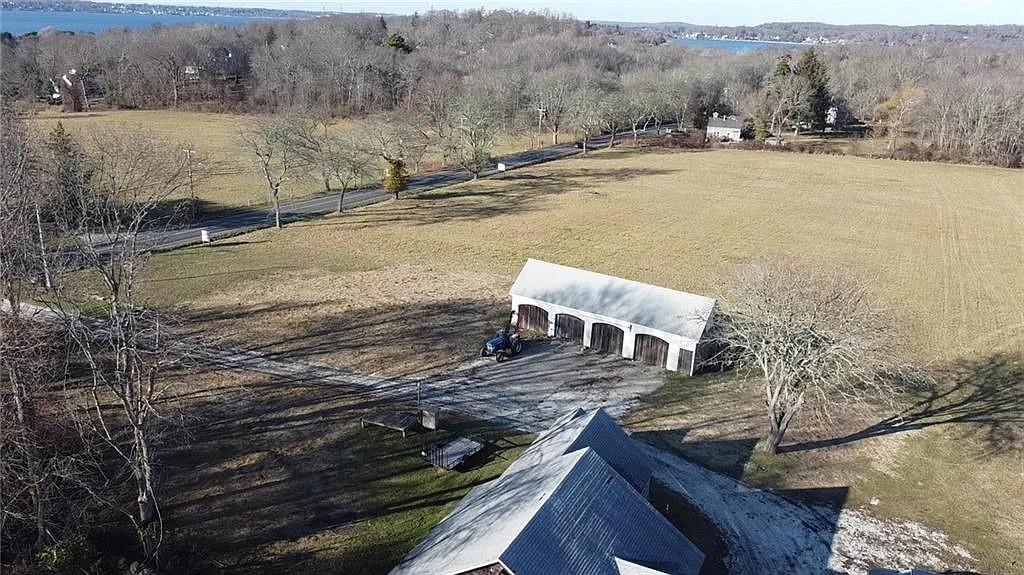 3118 Main Road Property Photo 1