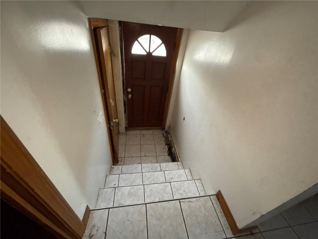 139 Babcock Street Property Photo 6