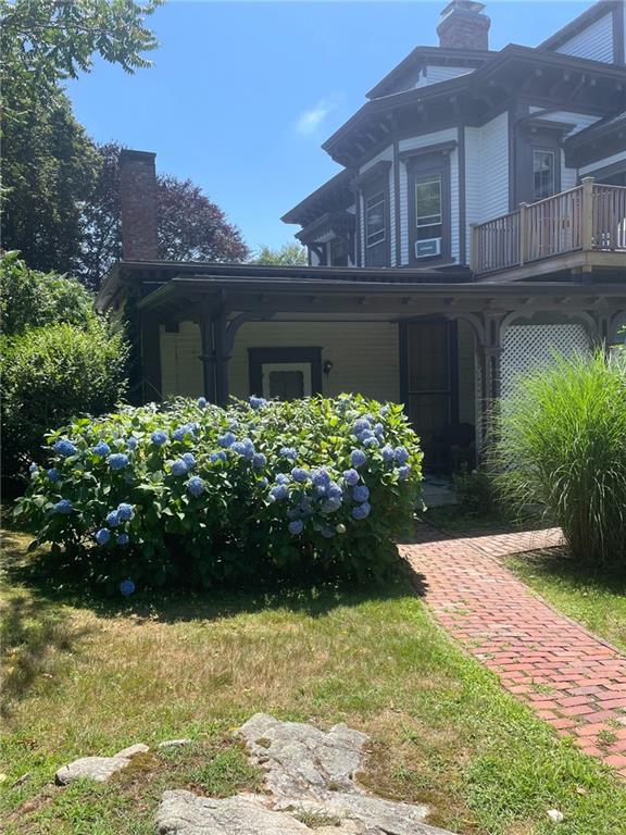 46 Chastellux Avenue Property Photo 1