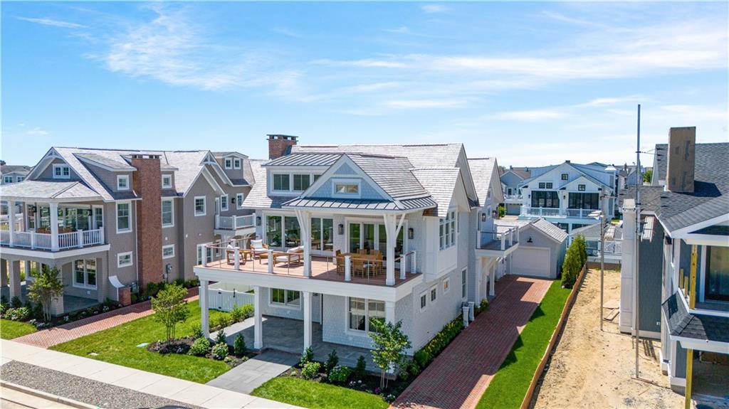 811 Ocean Road