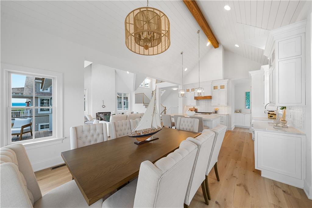 811 Ocean Road Property Photo 8