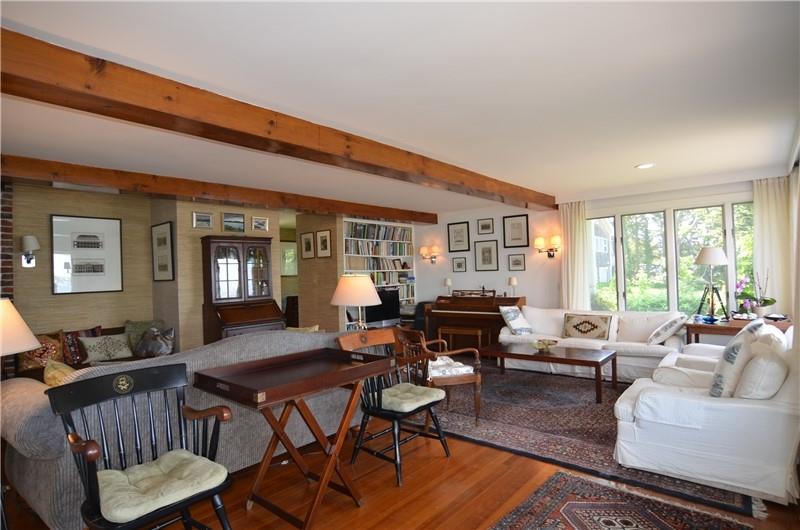 23 Avenue B Property Photo 17