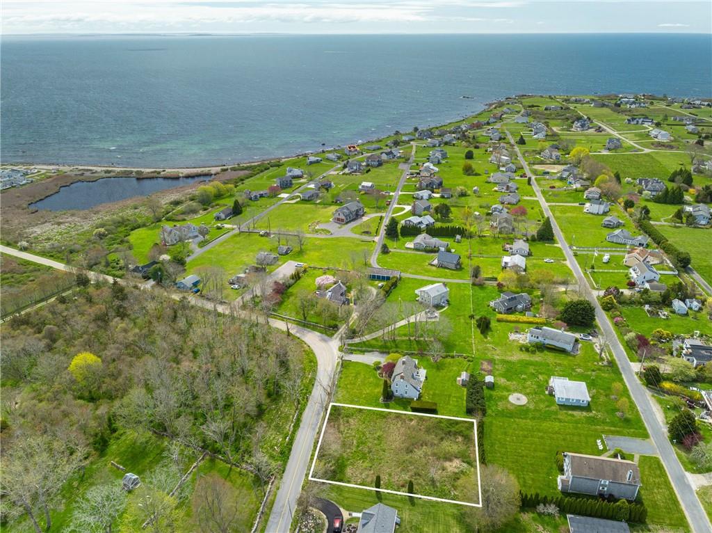 89 South Shore Road