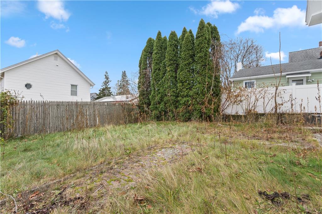 73 Wainwright Street Property Photo 32