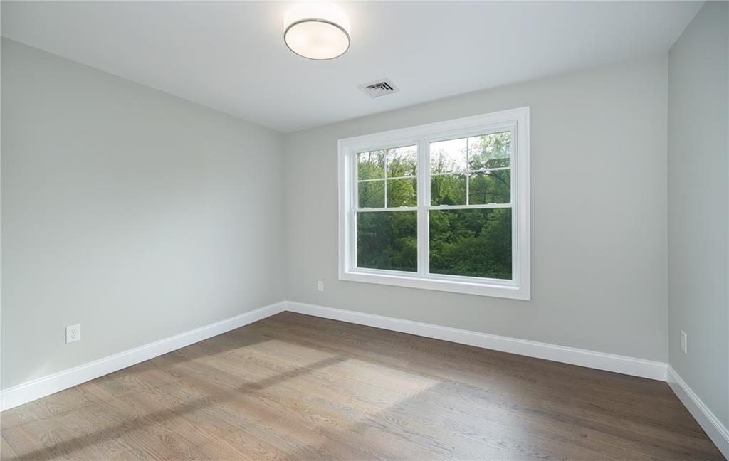 3 Upper Farm Way Property Photo 20