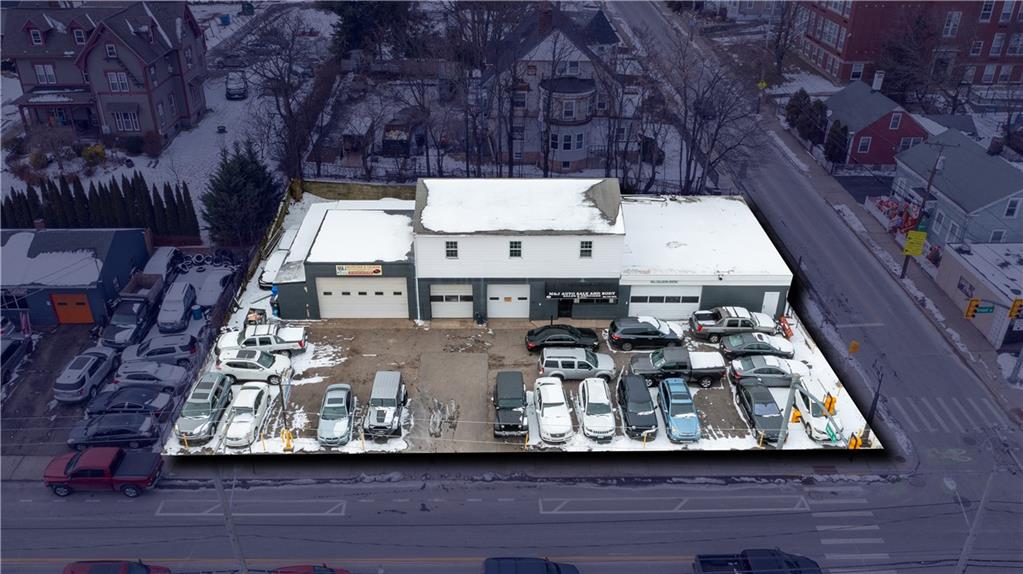 1220 Broad Street Property Photo 1
