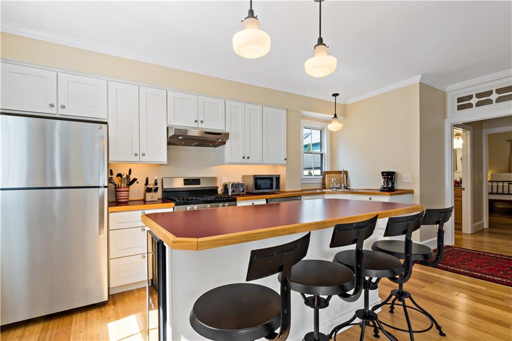 6 Gladding Court Unit 1 Property Photo 5