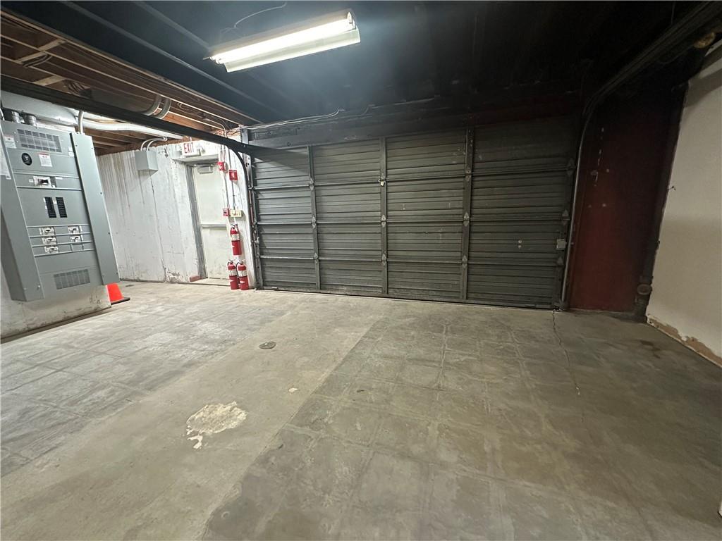 1296 Park Avenue Property Photo 7