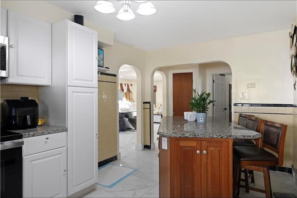 400 Newport Ave Street Property Photo 7
