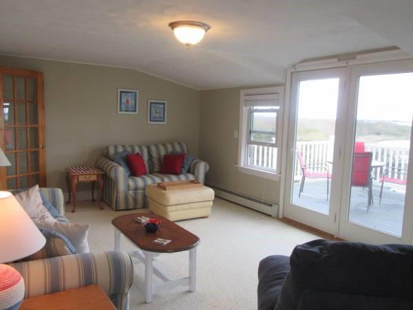 5443 Post Road Unit 2 Property Photo 8