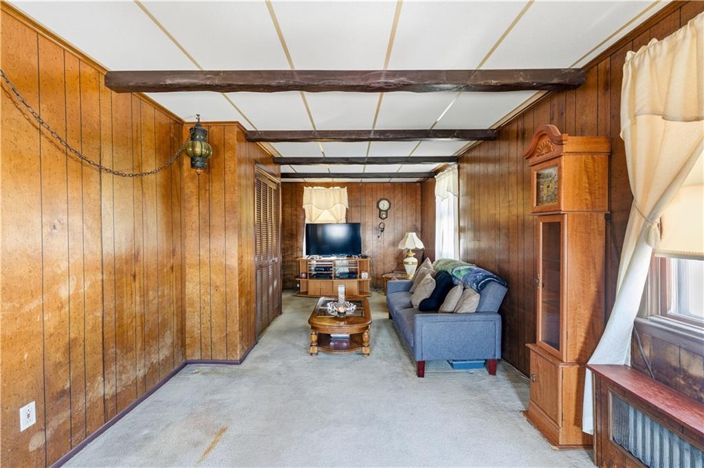 36 Hereford Street Property Photo 9