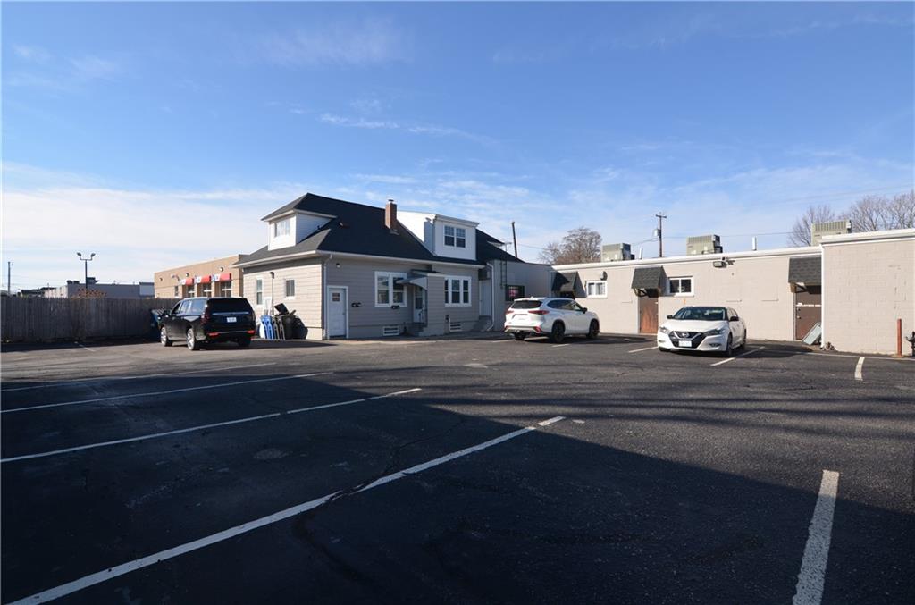 508 514 Reservoir Avenue Property Photo 24