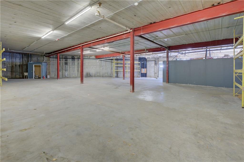 555 Atwood Avenue Property Photo 2