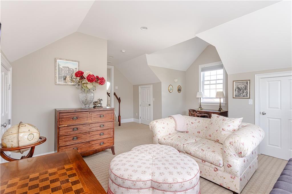 44 Wimbledon Circle Property Photo 30