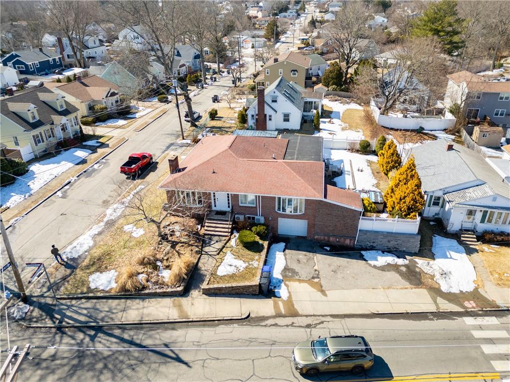 928 Admiral Street Property Photo 38