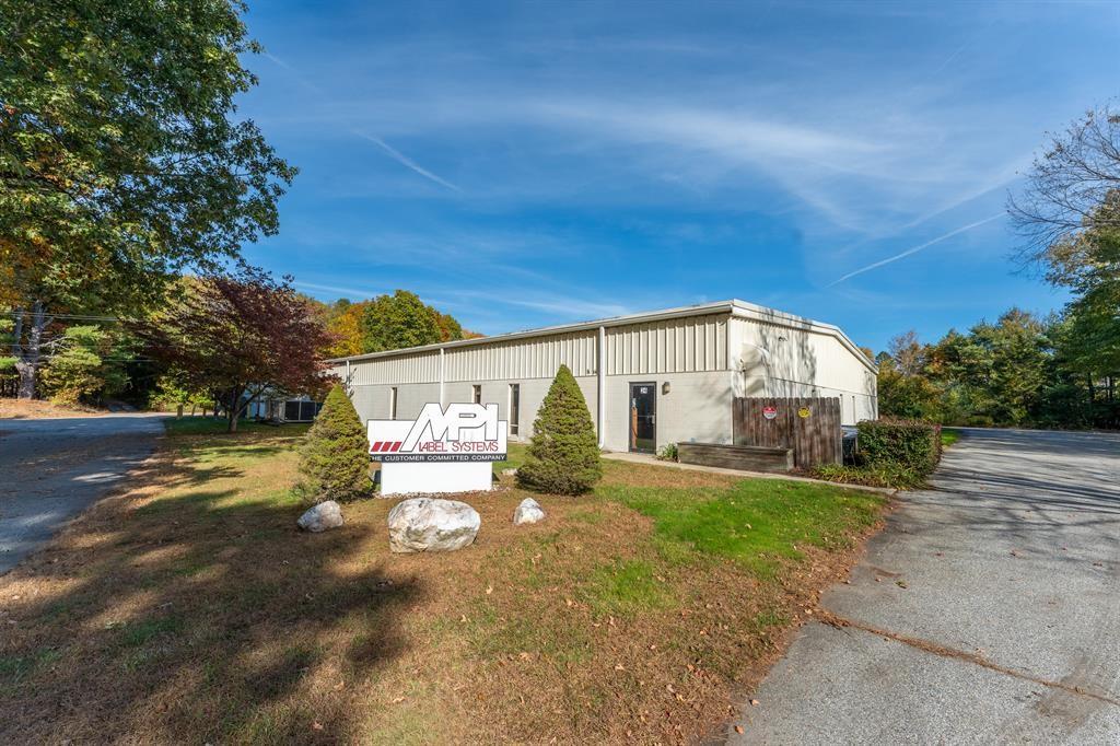 24 Doring Drive Property Photo 2