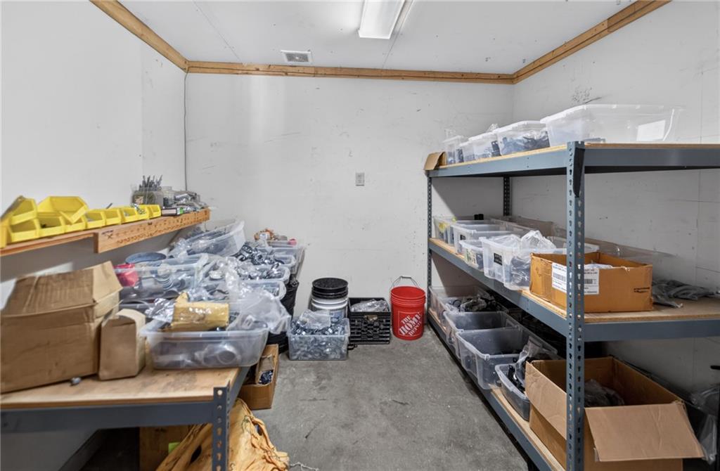 121 Calder Street Property Photo 18