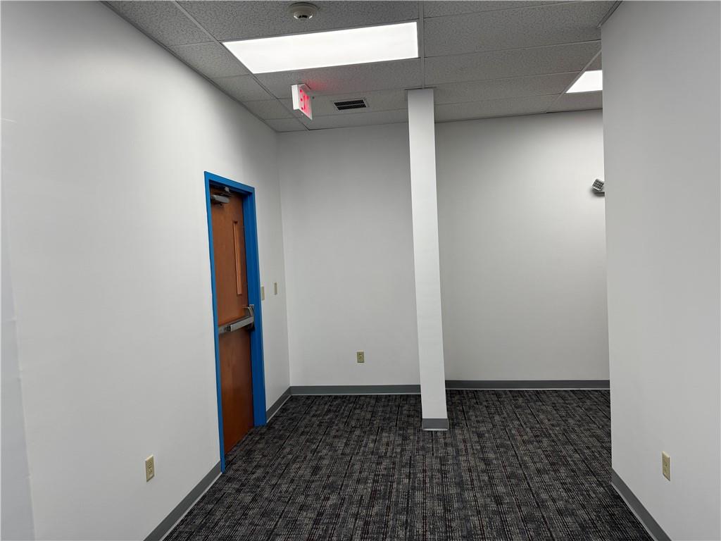 959 N Main Street Property Photo 3