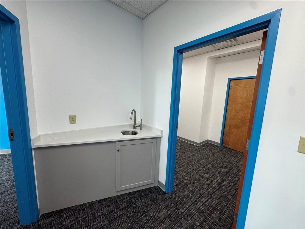 959 N Main Street Property Photo 10