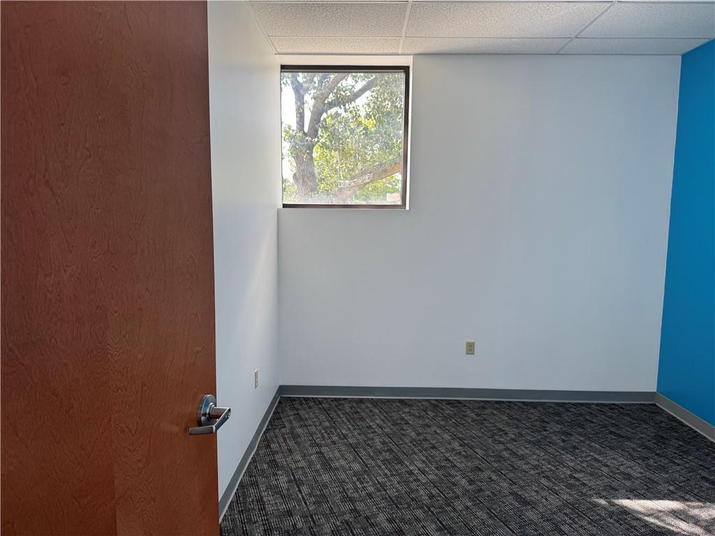 959 N Main Street Property Photo 12