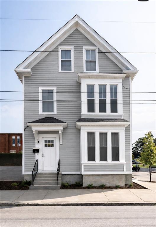 27 Robin Street Property Photo 1