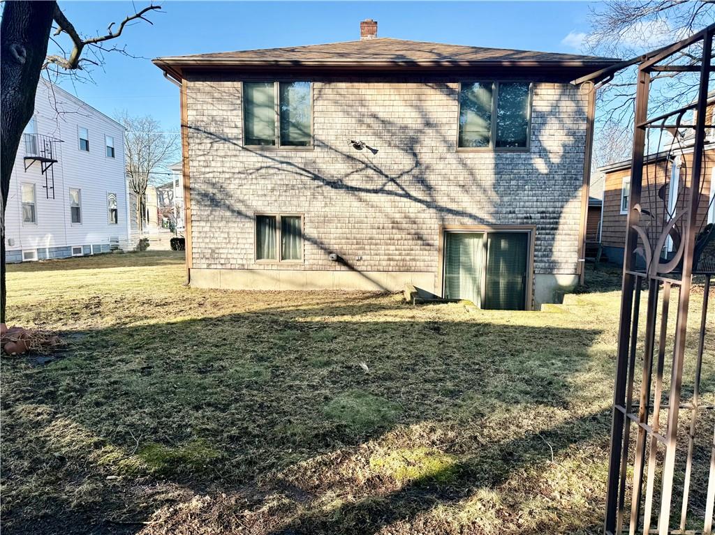 139 Suffolk Avenue Property Photo 25