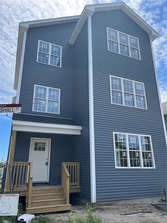 84 Coggeshall Street Property Photo 1
