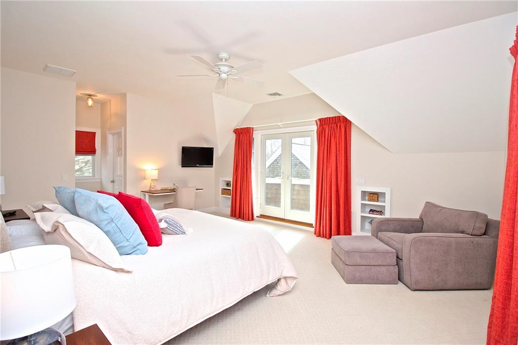 190 Coggeshall Avenue Property Photo 32