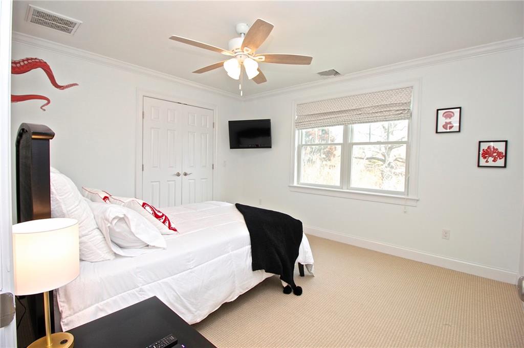 190 Coggeshall Avenue Property Photo 36