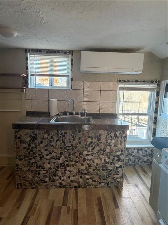 69 Hope Street Street Unit 1 Property Photo 8