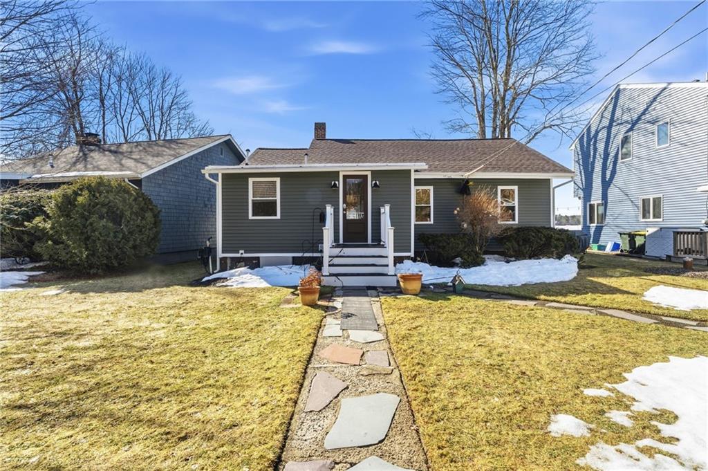 120 Shore Drive Property Photo 1