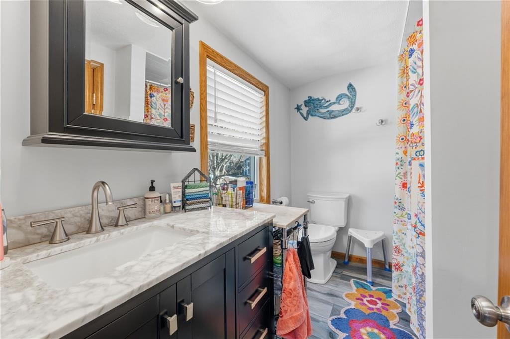 120 Shore Drive Property Photo 20