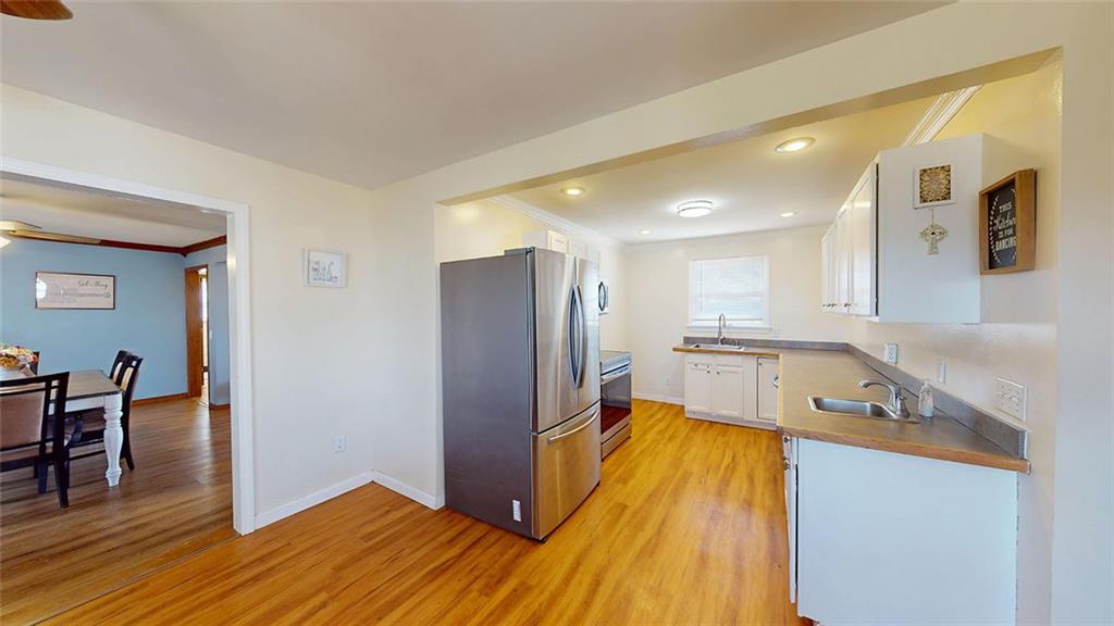 68 Leaf Street Property Photo 12