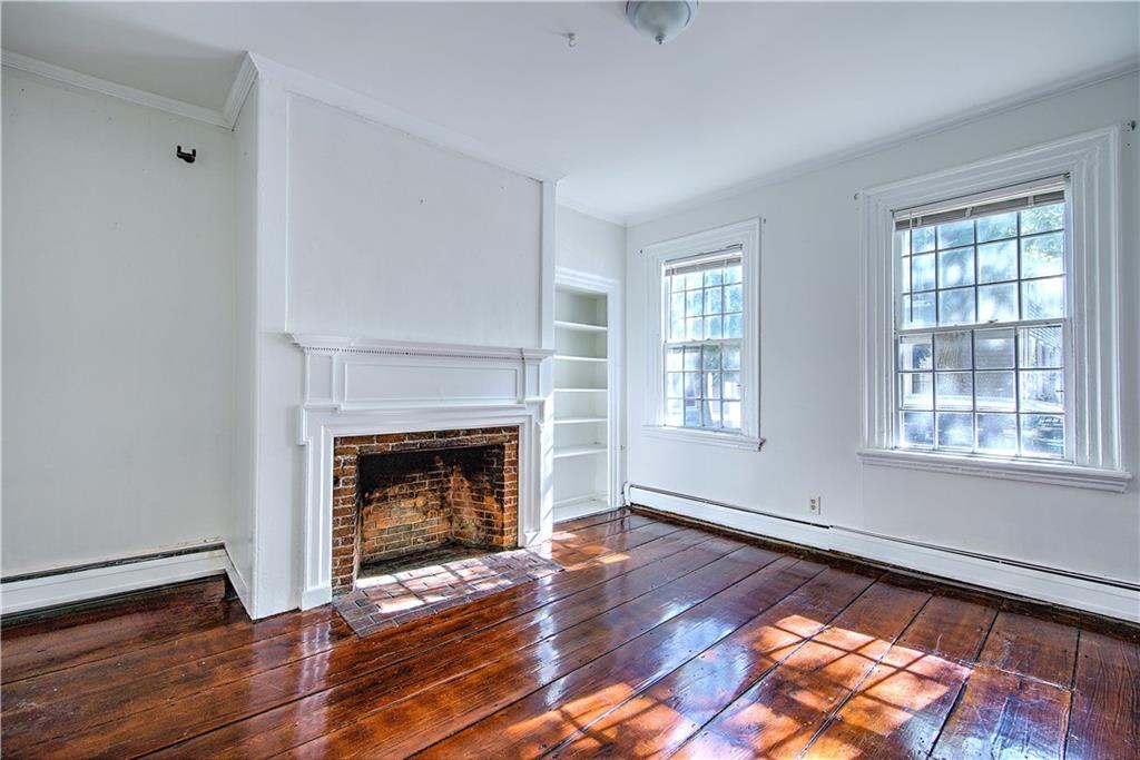 84 Transit Street Property Photo 6