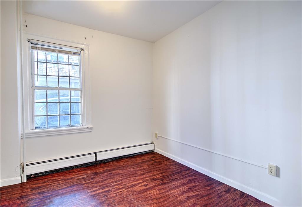 84 Transit Street Property Photo 12
