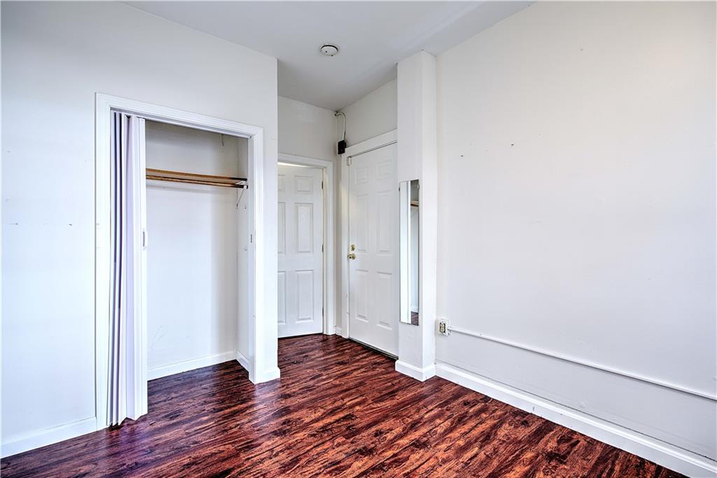 84 Transit Street Property Photo 13