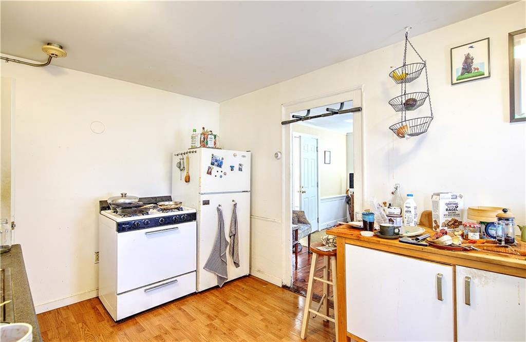 84 Transit Street Property Photo 23
