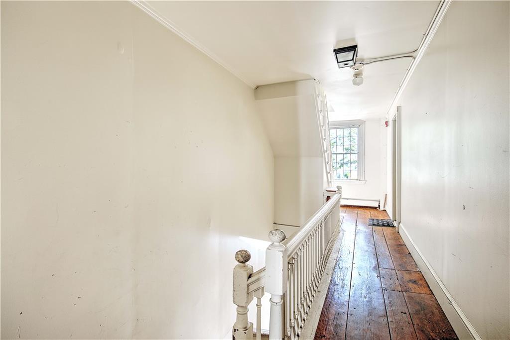 84 Transit Street Property Photo 27