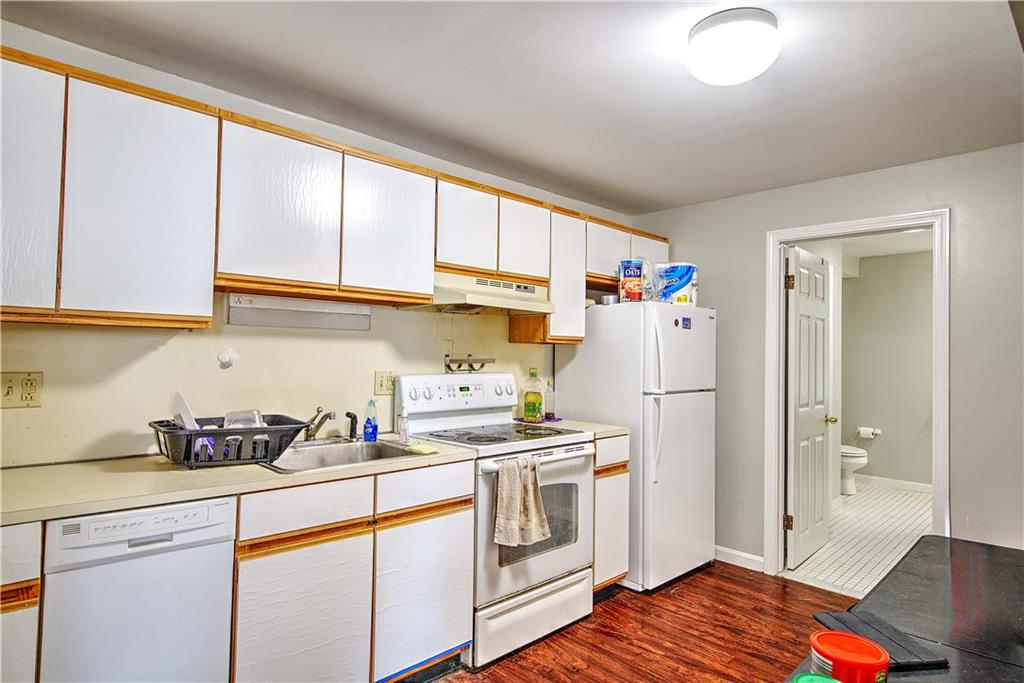84 Transit Street Property Photo 41