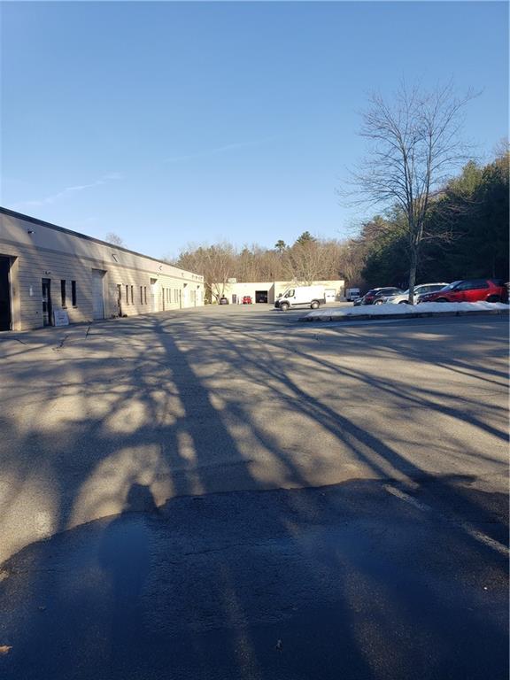 37 Lark Industrial Parkway Unit M Property Photo 2